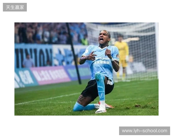 鲁媒：克雷桑对阵大连英博当日主动求战，若恢复顺利可战河南队